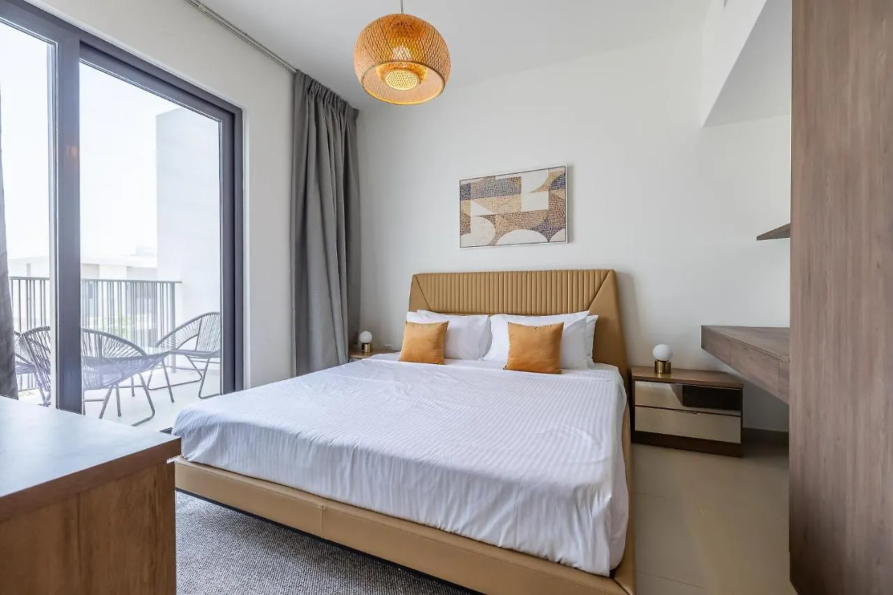 ドバイ Townhouse With Garden I Tilal Al Ghaf I Newly Furnishedヴィラ 別荘