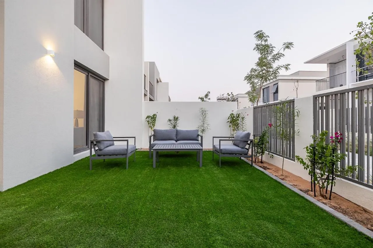 ドバイ Townhouse With Garden I Tilal Al Ghaf I Newly Furnishedヴィラ 0*,  アラブ首長国連邦